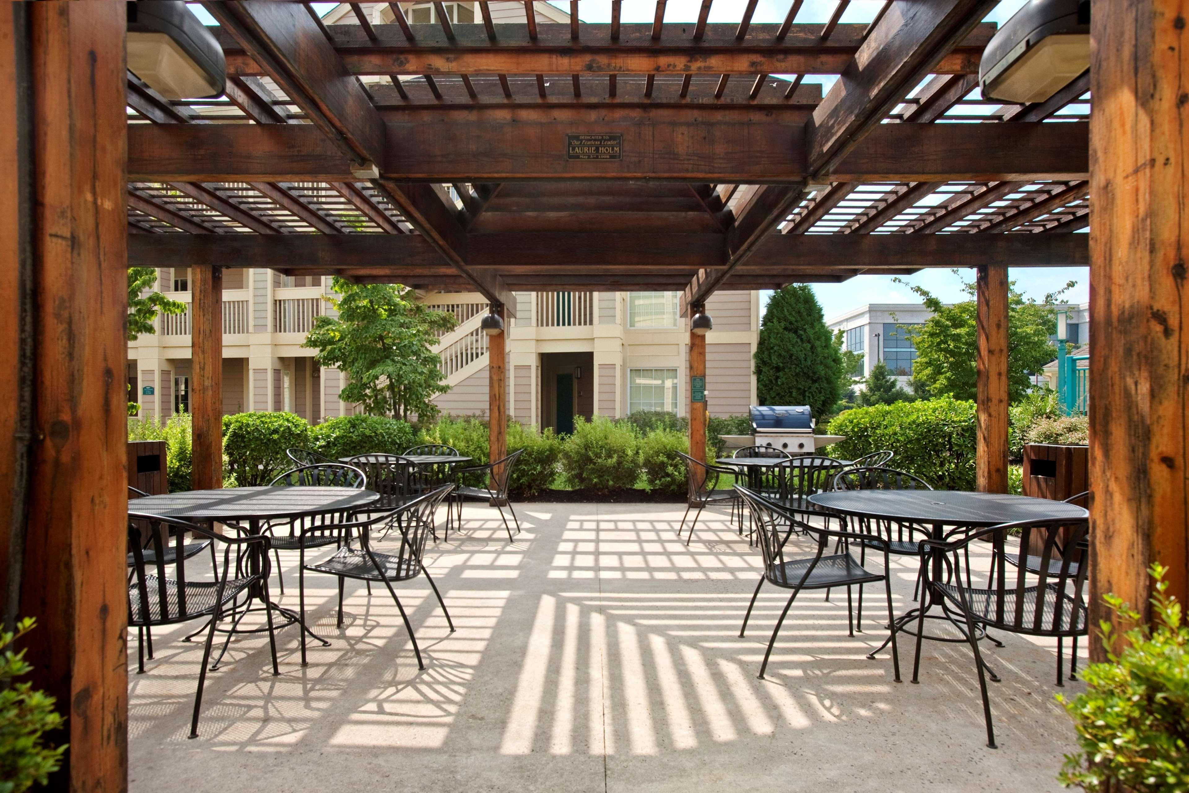 Hotel Hyatt House Bridgewater Restaurant photo